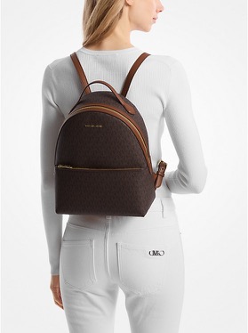 MICHAEL KORS Mochila mediana con logotipo de Michael Kors